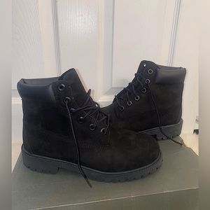 New black Men’s timberland boots size 5